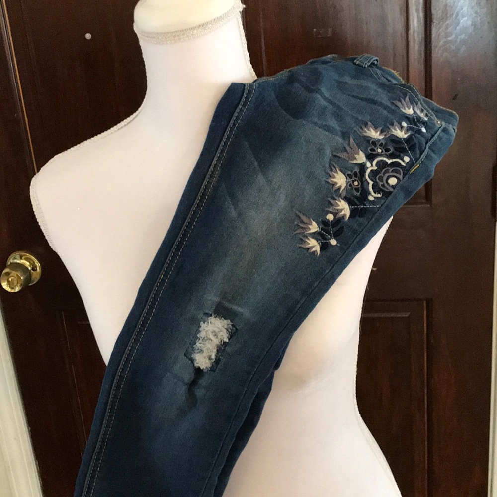 Girls jeans, size 8 distressed
